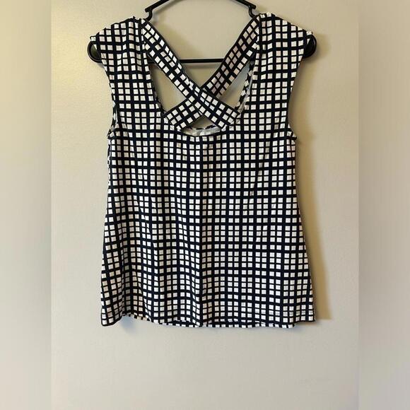 Banana Republic cross back tank - Picture 4 of 5